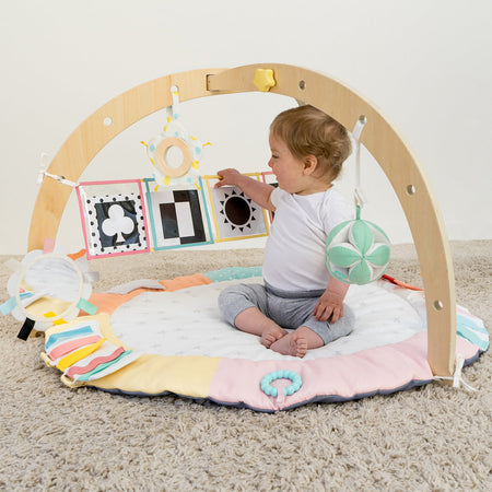 Tapete de atividades para bebés